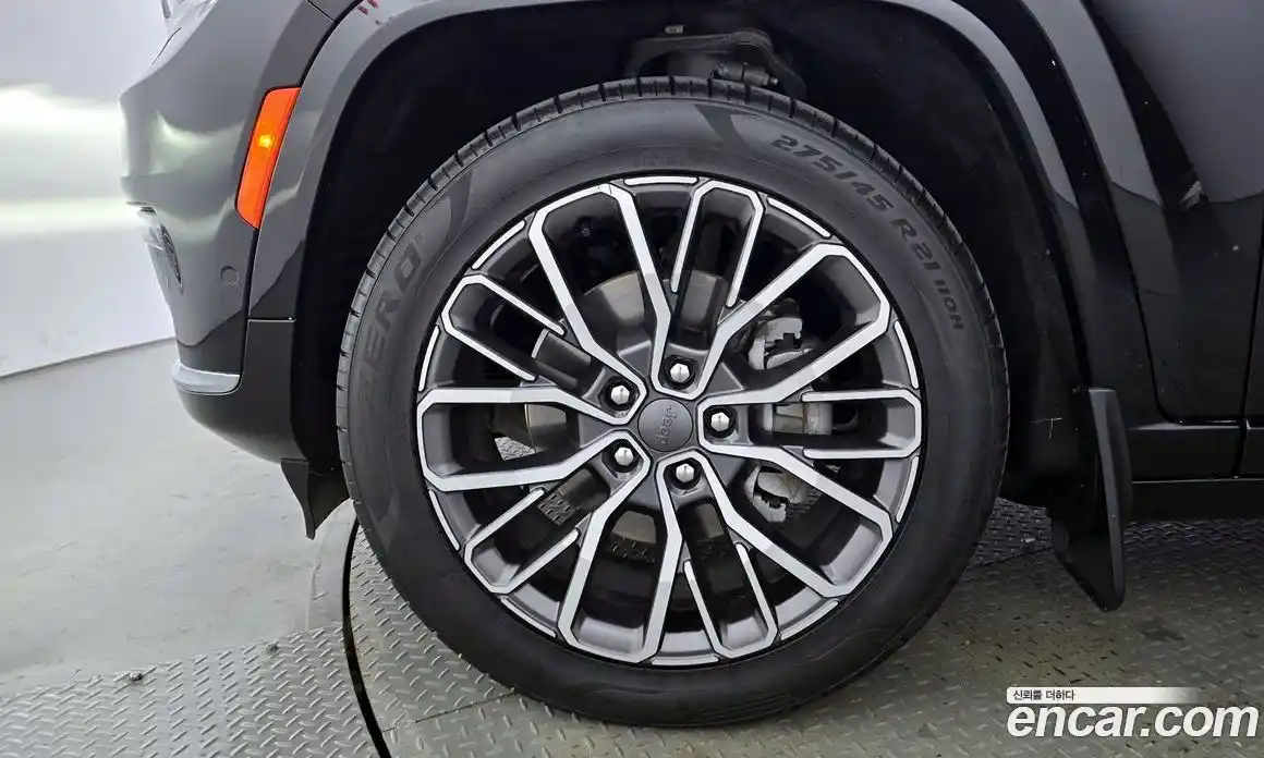 Jeep Cherokee 2022 3.6 Автомат в Москве № 169375, фото 12