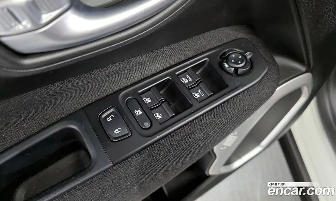 Jeep Renegade 2021 2.4 Автомат в Москве № 169574, фото 8