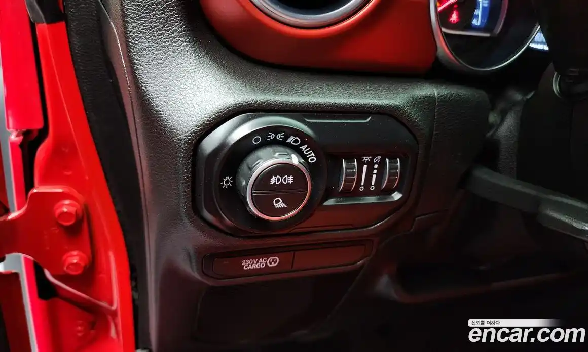 Jeep Gladiator 2021 3.6 Автомат в Москве № 169639, фото 18