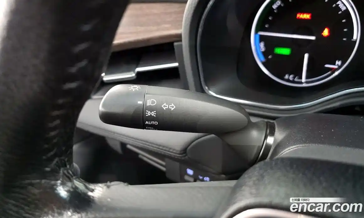 Toyota Avalon 2019 2.5 Автомат в Москве № 170311, фото 19