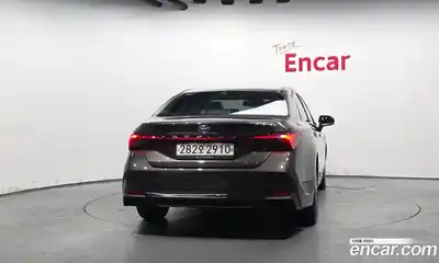 Toyota Avalon 2019 2.5 Автомат в Москве № 170311, миниатюра 4