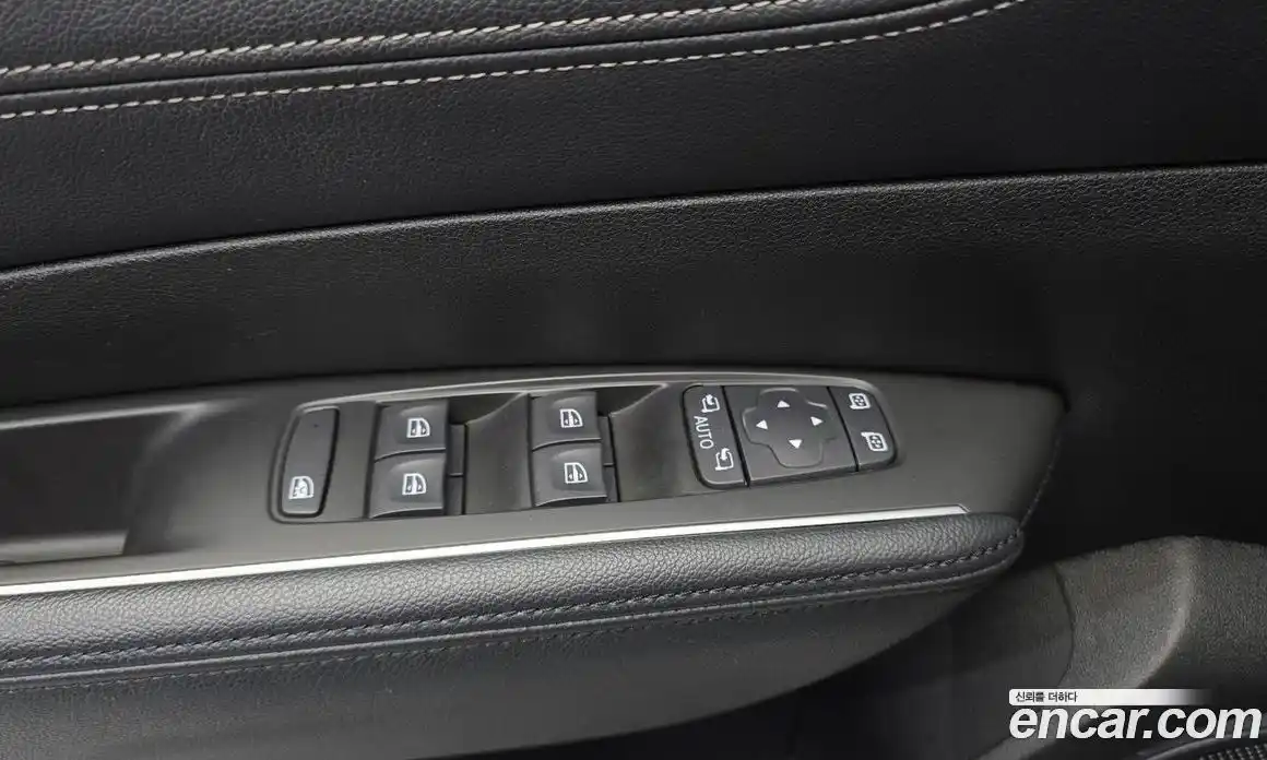 Renault SM6 2016 2.0 Автомат в Москве № 176132, фото 15