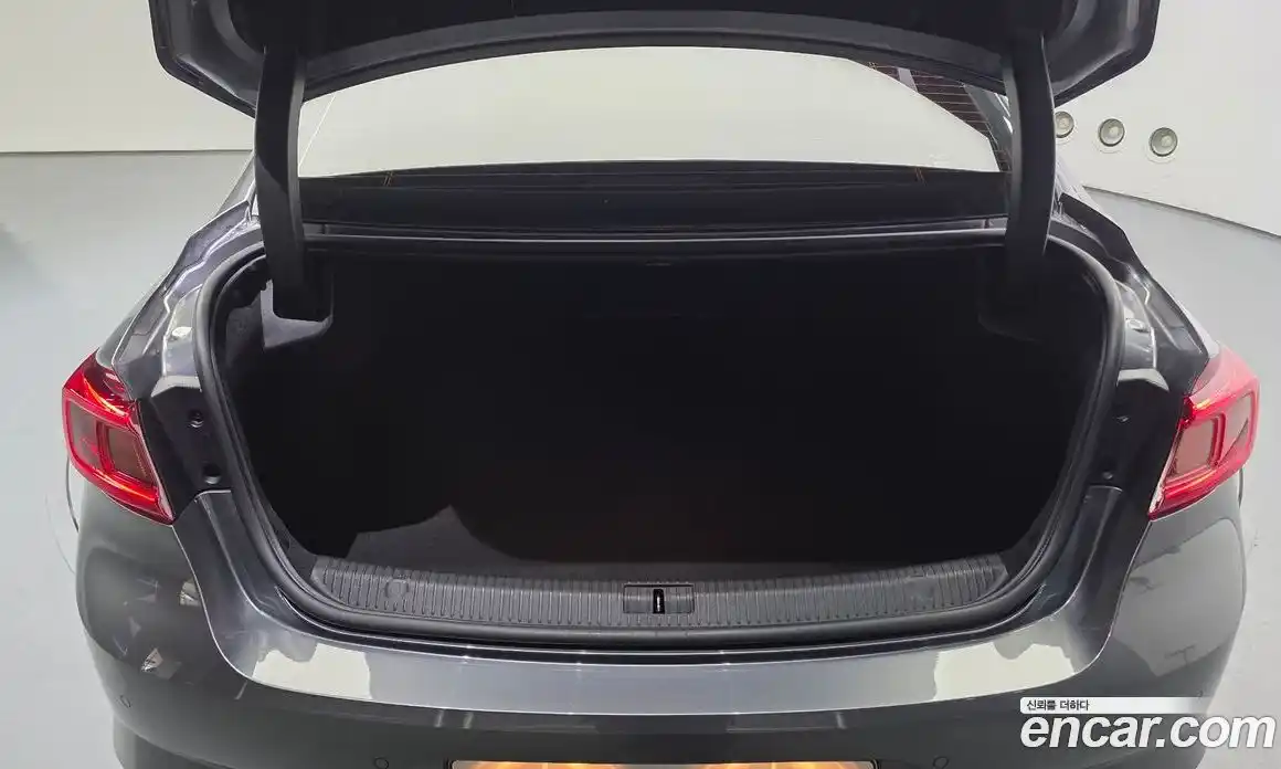 Renault SM6 2016 2.0 Автомат в Москве № 176132, фото 16