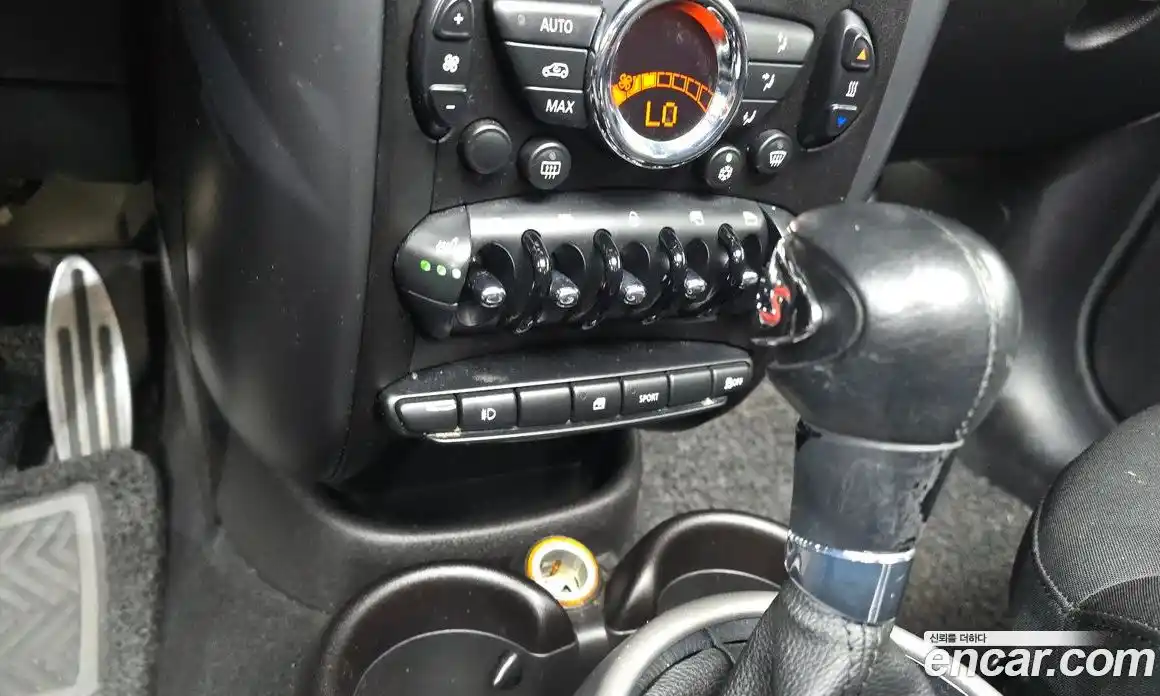 Mini Countryman 2011 1.6 Автомат в Москве № 179141, фото 10