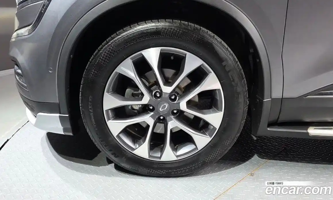 Renault QM6 2017 2.0 Автомат в Москве № 182802, фото 5