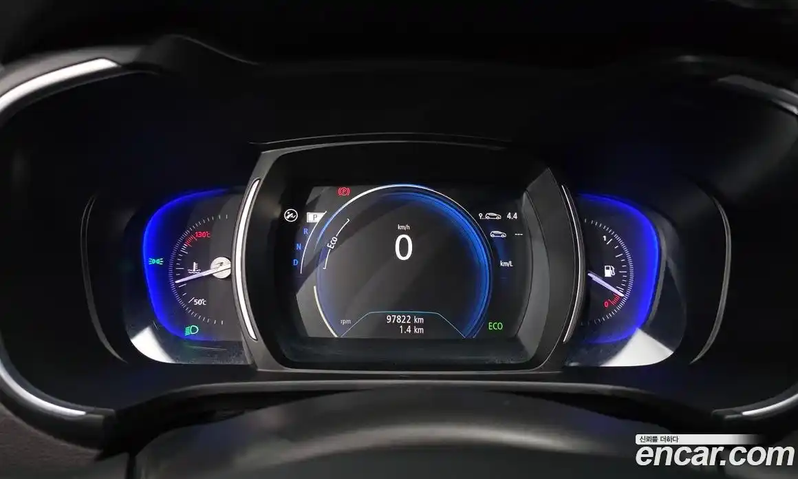 Renault QM6 2017 2.0 Автомат в Москве № 182802, фото 8