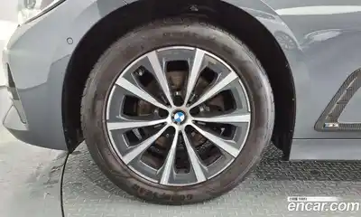 BMW 3-Series 2019 2.0 Автомат в Москве № 185855, миниатюра 2