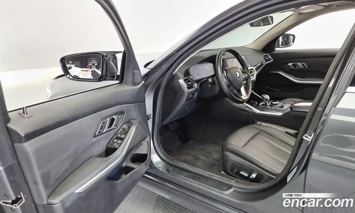 BMW 3-Series 2019 2.0 Автомат в Москве № 185855, фото 9