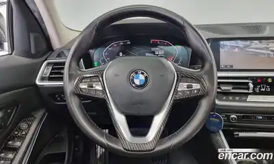 BMW 3-Series 2019 2.0 Автомат в Москве № 185855, миниатюра 10