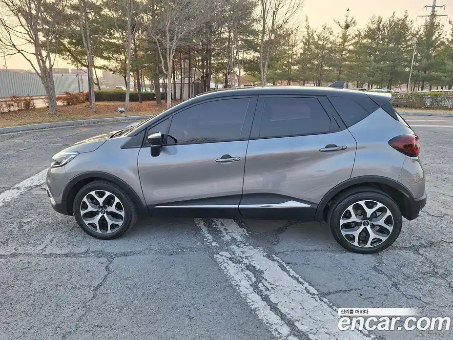 Renault QM3 2018 1.5 Автомат в Москве № 185957, фото 3