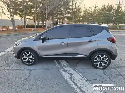 Renault QM3 2018 1.5 Автомат в Москве № 185957, миниатюра 3