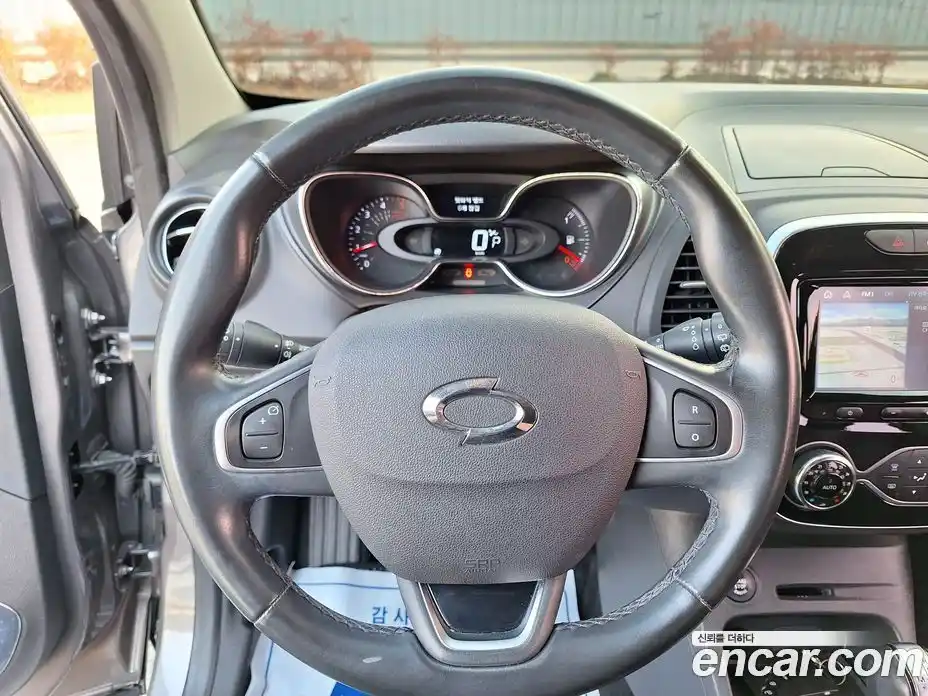 Renault QM3 2018 1.5 Автомат в Москве № 185957, фото 9