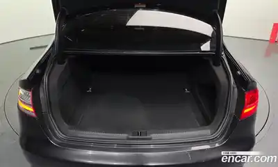 Audi A4 2015 2.0 Автомат в Москве № 188581, миниатюра 9