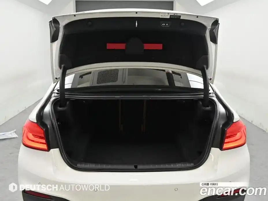 BMW 5-Series 2017 2.0 Автомат в Москве № 192630, фото 19