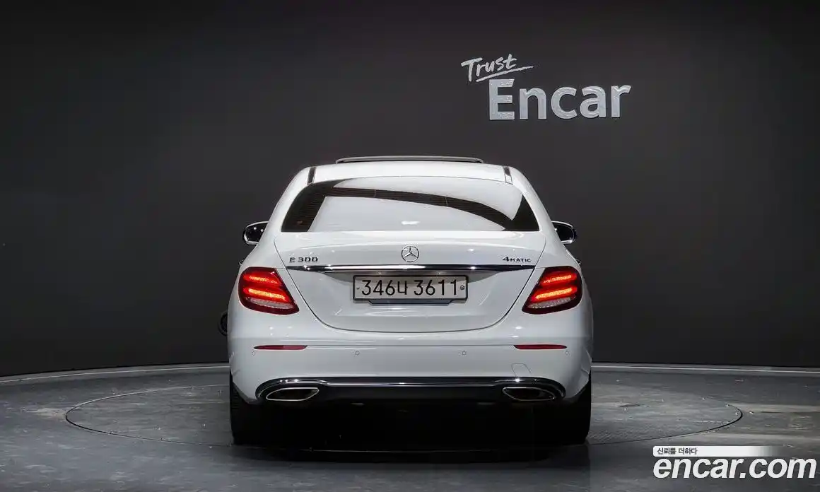 Mercedes-Benz E-Class 2019 2.0 Автомат в Москве № 194605, фото 18