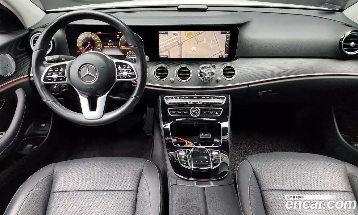 Mercedes-Benz E-Class 2019 2.0 Автомат в Москве № 194605, фото 20