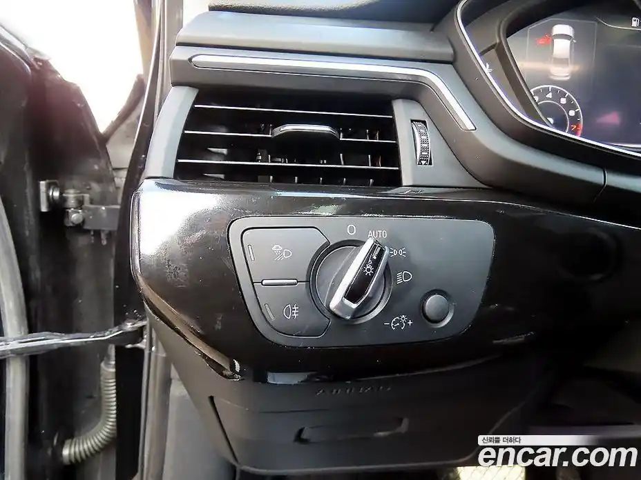 Audi A4 2016 2.0 Автомат в Москве № 196402, фото 12