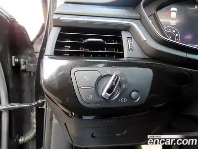 Audi A4 2016 2.0 Автомат в Москве № 196402, миниатюра 12