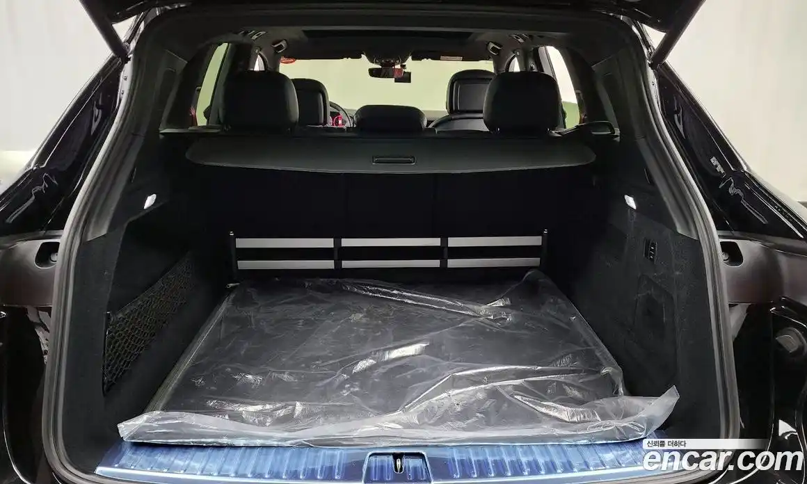 Porsche Cayenne 2024 3.0 Автомат в Москве № 197241, фото 16