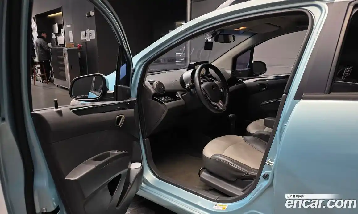 Chevrolet Spark 2012 1.0 Автомат в Москве № 1981, фото 11