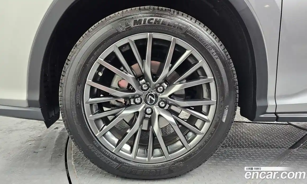 Lexus RX 2017 3.5 Автомат в Москве № 198835, фото 5