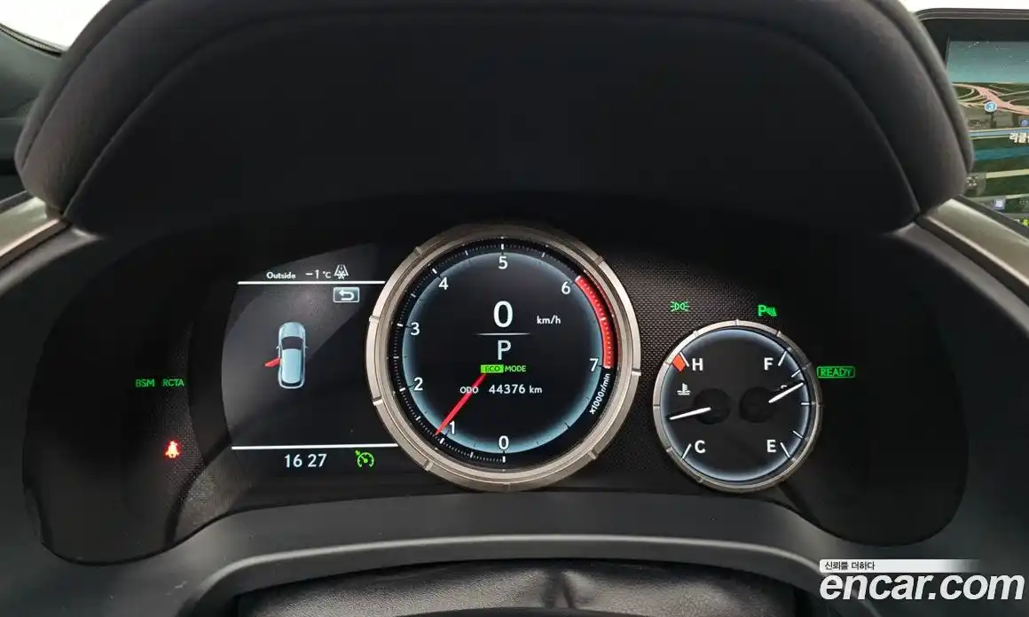 Lexus RX 2017 3.5 Автомат в Москве № 198835, фото 8