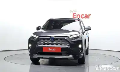 Toyota RAV4 2023 2.5 Автомат в Москве № 199532, миниатюра 7