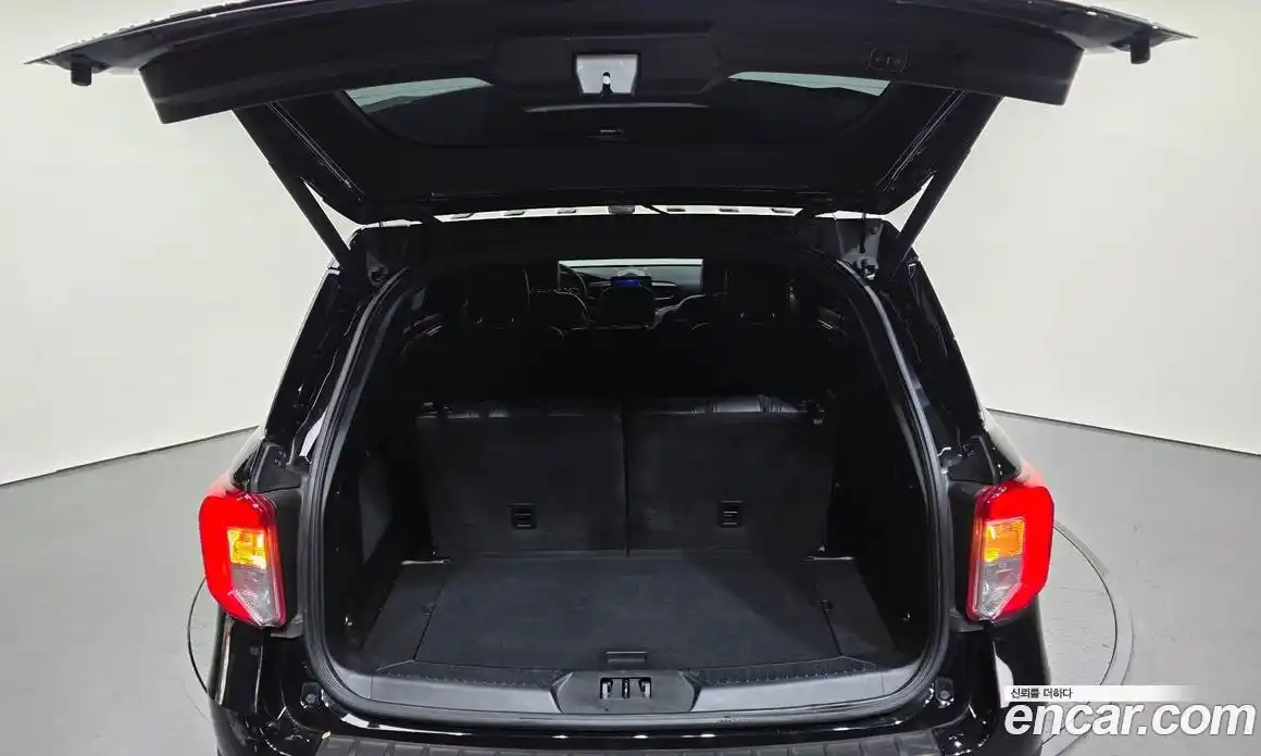 Ford Explorer 2020 2.3 Автомат в Москве № 199902, фото 5