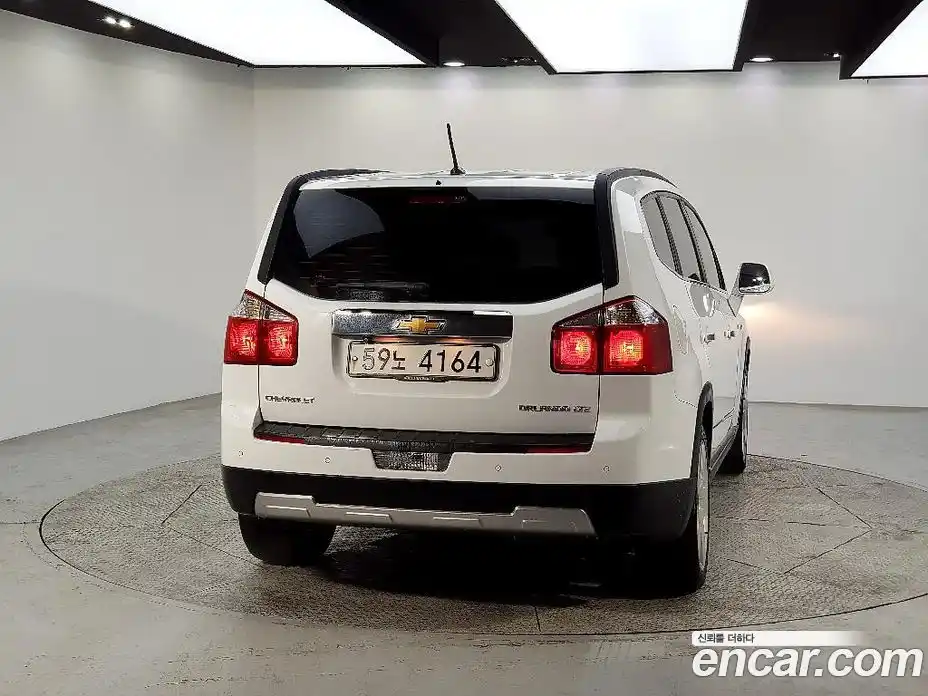 Chevrolet Orlando 2012 2.0 Автомат в Москве № 200628, фото 3