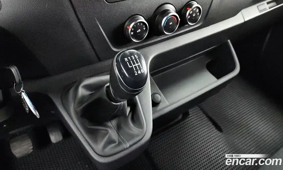 Renault Master 2020 2.3 Механическая в Москве № 204530, фото 16