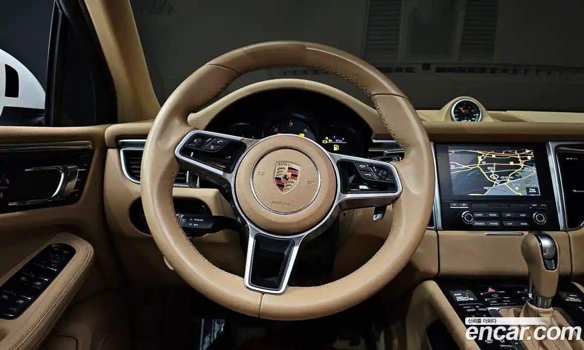 Porsche Macan 2017 3.0 Автомат в Москве № 208790, фото 16