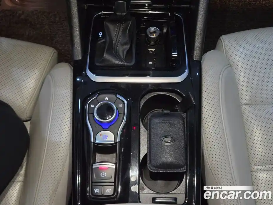 Renault SM6 2016 1.6 Автомат в Москве № 210105, фото 13