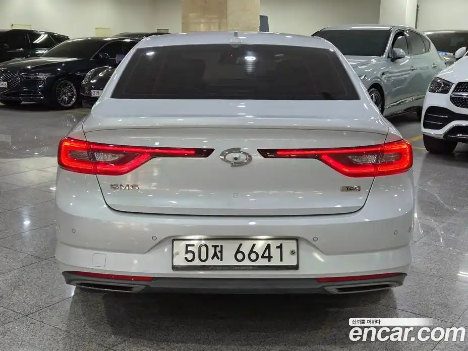 Renault SM6 2016 1.6 Автомат в Москве № 210105, фото 4