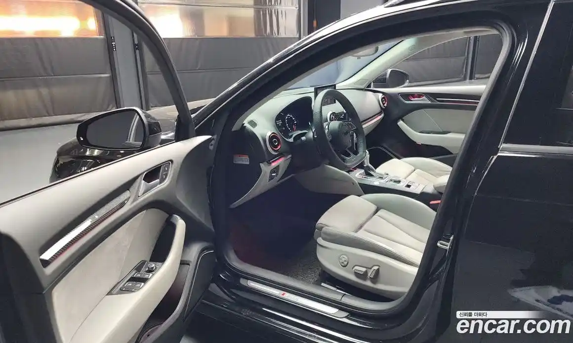 Audi A3 2015 2.0 Автомат в Москве № 212340, фото 19