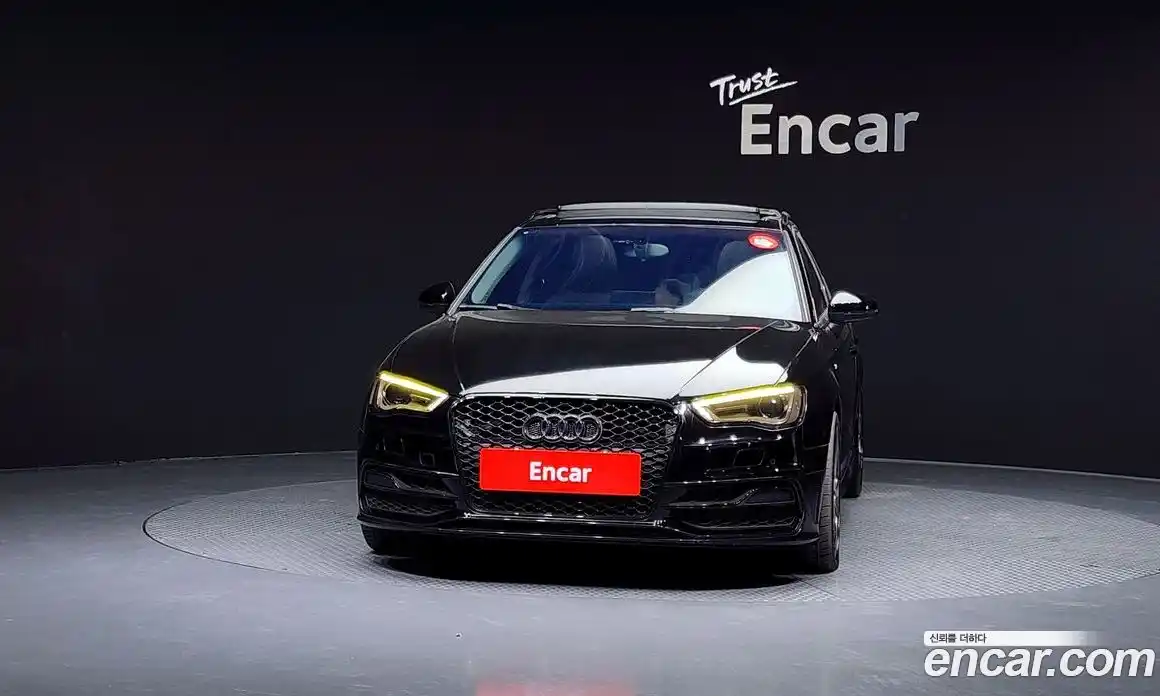 Audi A3 2015 2.0 Автомат в Москве № 212340, фото 3