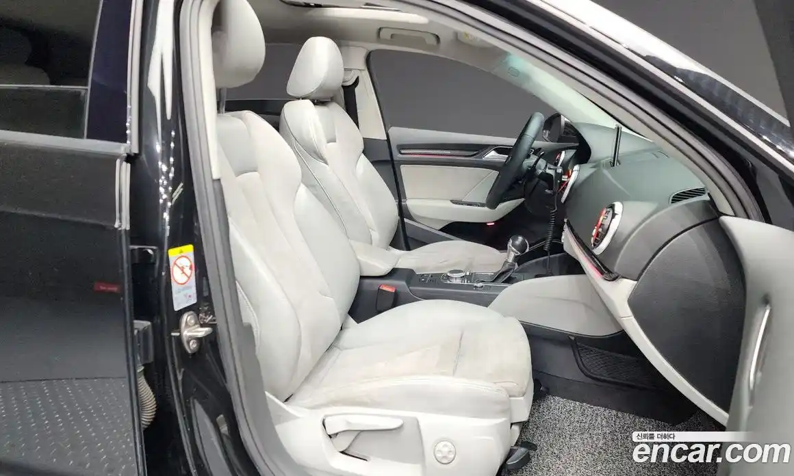 Audi A3 2015 2.0 Автомат в Москве № 212340, фото 6