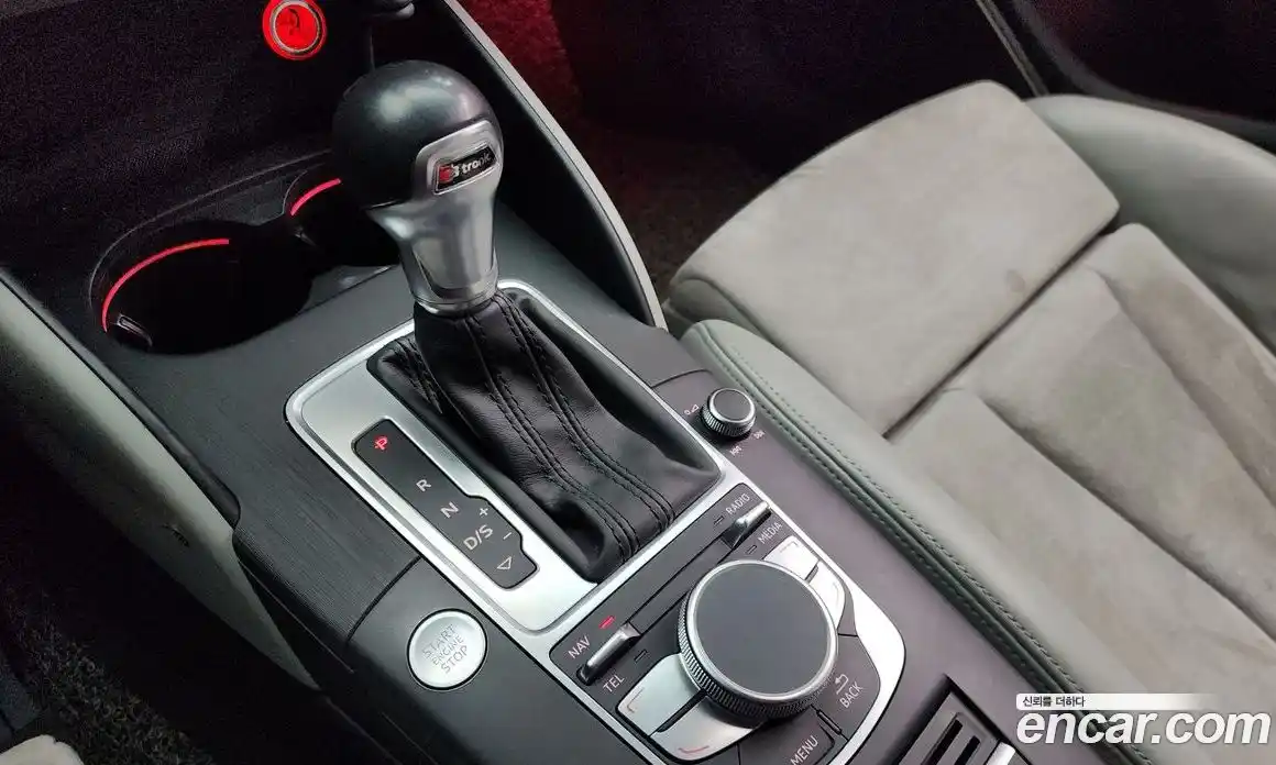 Audi A3 2015 2.0 Автомат в Москве № 212340, фото 10