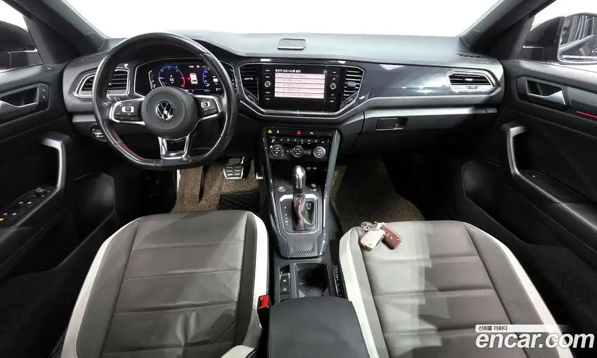 Volkswagen T-Roc 2021 2.0 Автомат в Москве № 214947, фото 14