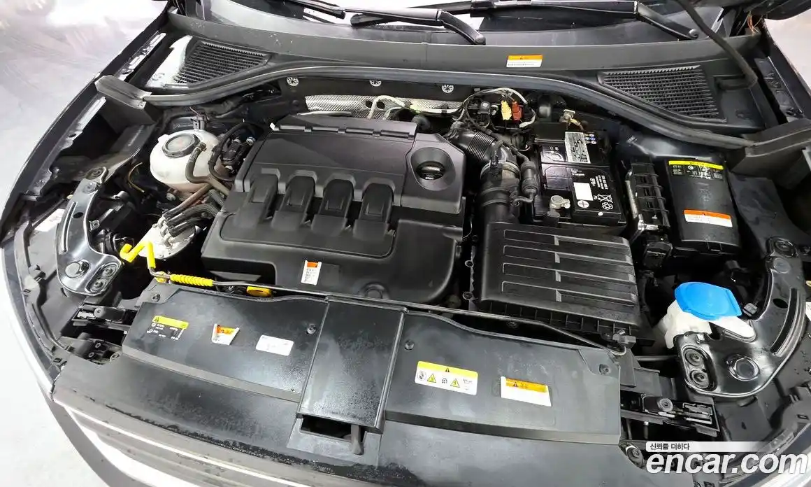 Volkswagen T-Roc 2021 2.0 Автомат в Москве № 214947, фото 4