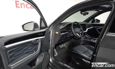 Volkswagen Touareg 2024 3.0 Автомат в Москве № 214967, миниатюра 11