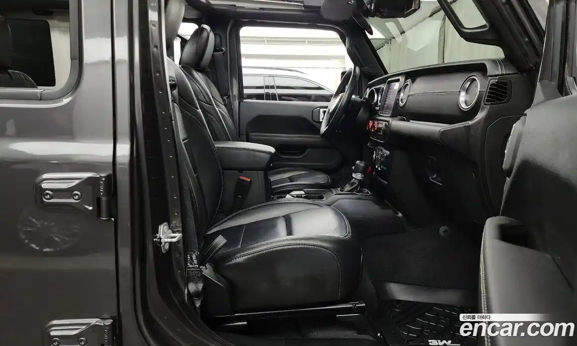 Jeep Wrangler 2021 2.0 Автомат в Москве № 215404, фото 11