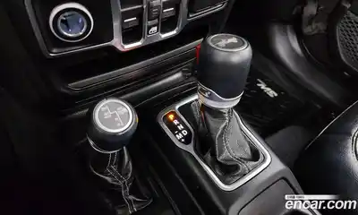 Jeep Wrangler 2021 2.0 Автомат в Москве № 215404, миниатюра 9