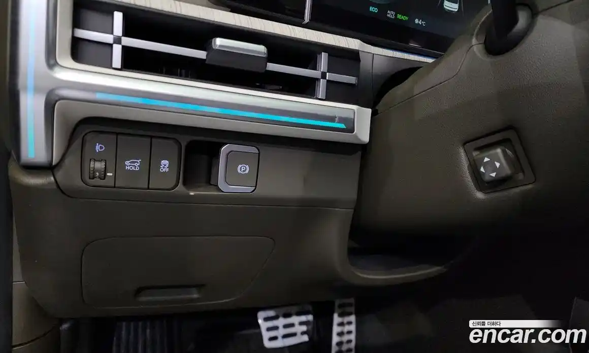 Hyundai Santa Fe 2024 1.6 Автомат в Москве № 216479, фото 19