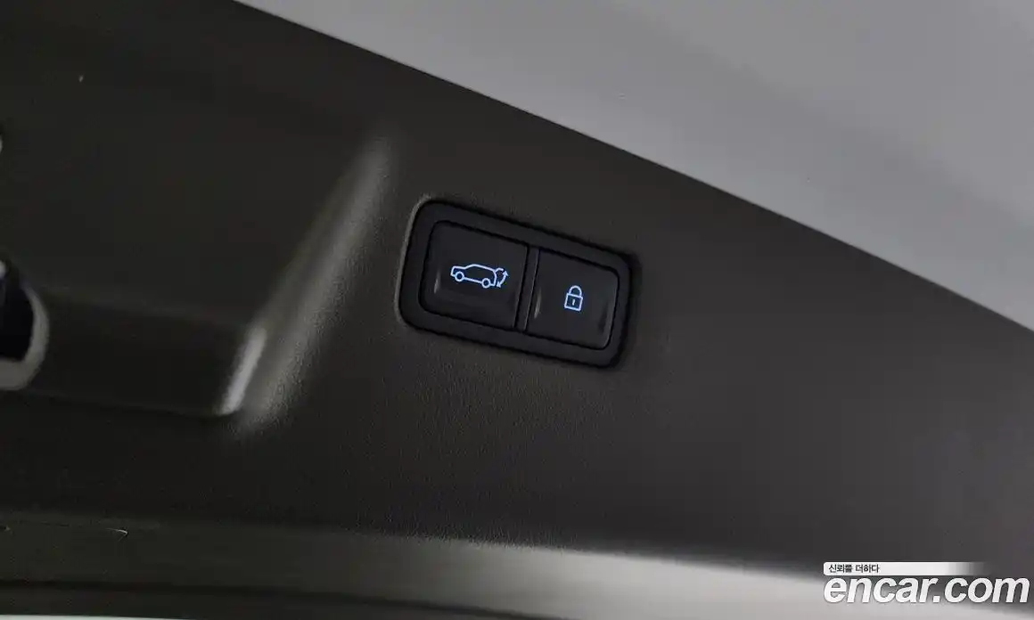 Hyundai Santa Fe 2024 1.6 Автомат в Москве № 216479, фото 20