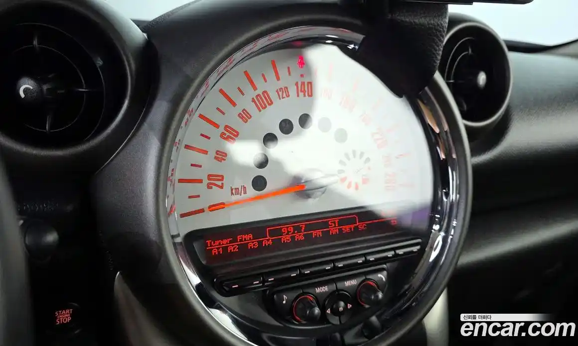 Mini Countryman 2011 1.6 Автомат в Москве № 217451, фото 10