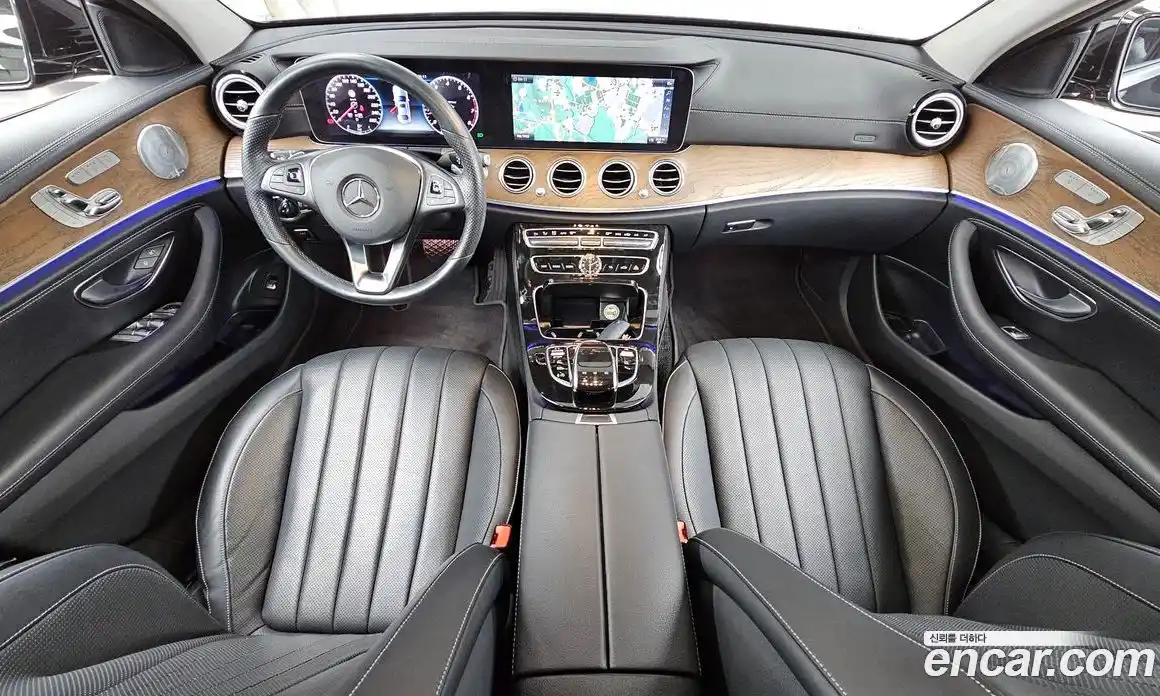 Mercedes-Benz E-Class 2018 2.0 Автомат в Москве № 223019, фото 7