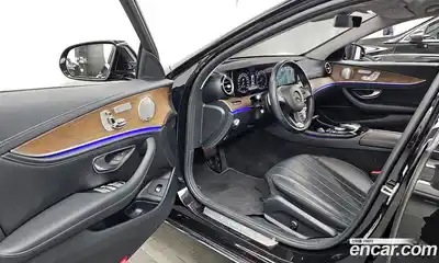 Mercedes-Benz E-Class 2018 2.0 Автомат в Москве № 223019, миниатюра 10