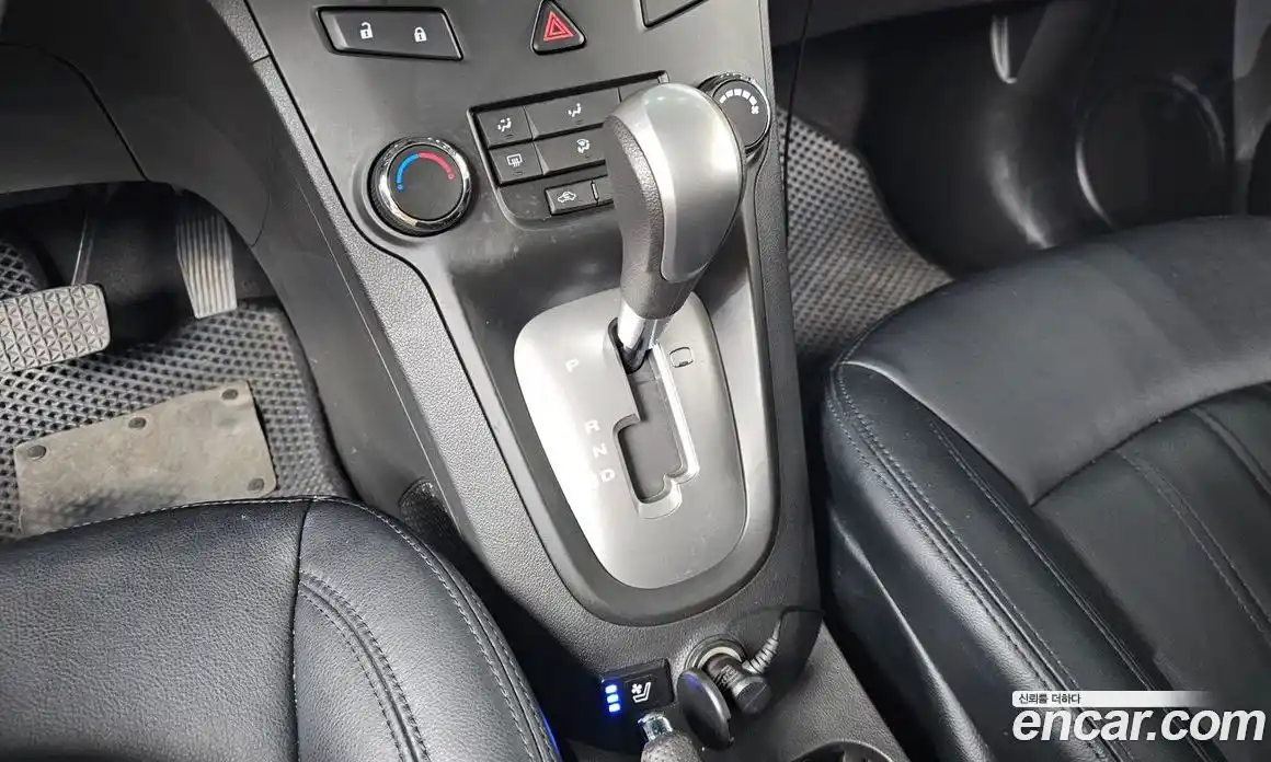 Chevrolet Orlando 2013 2.0 Автомат в Москве № 22443, фото 9