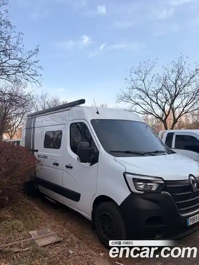 Renault Master, 2022