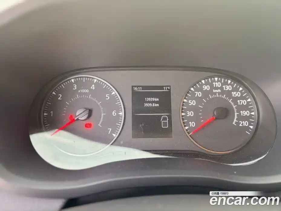 Renault Master 2022 2.3 Механическая в Москве № 227225, фото 15